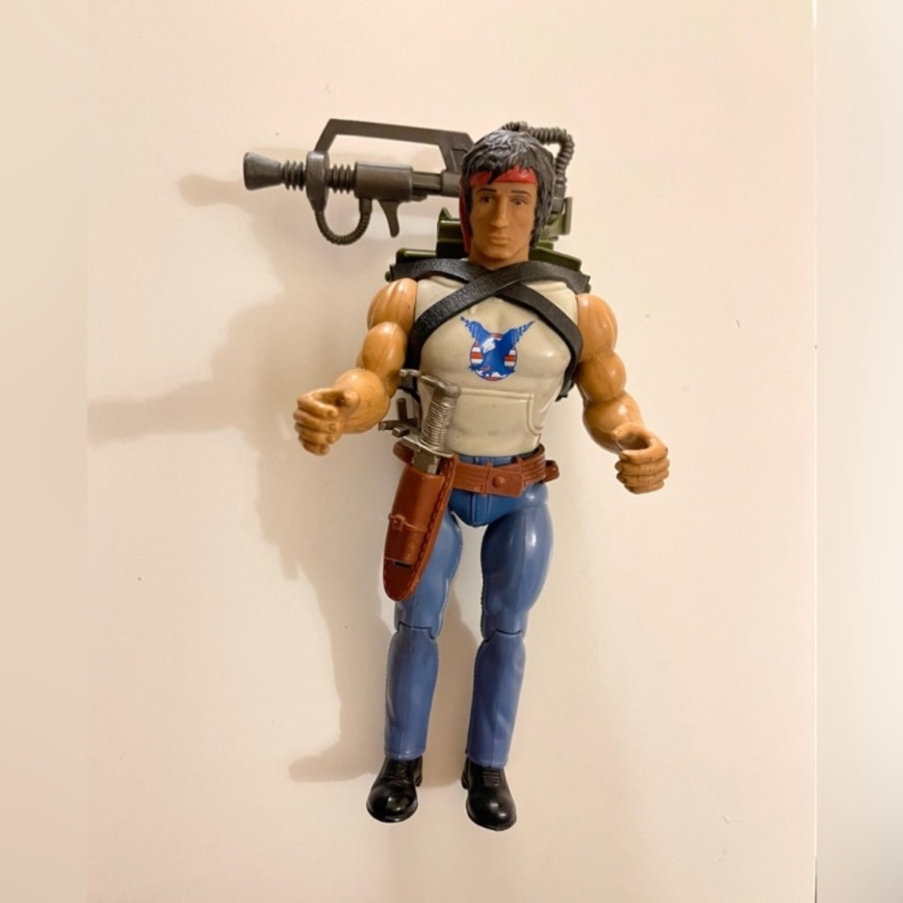Rambo Action Figure. Figura de Acción Rambo.